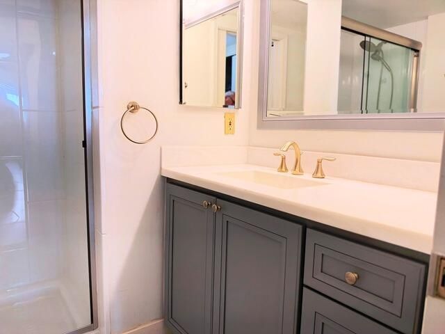 651 Okeechobee Boulevard, Unit 603, West Palm Beach, FL 33401 Photo