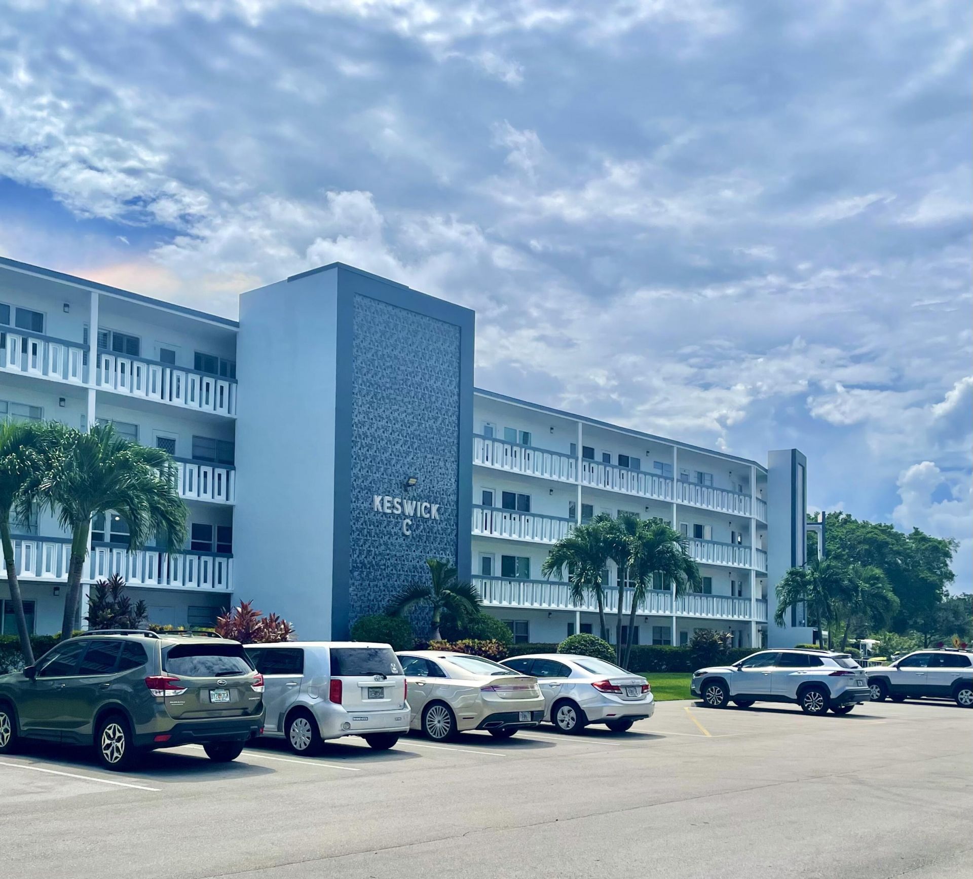 350 Keswick C, Deerfield Beach, FL 33442 Main Photo