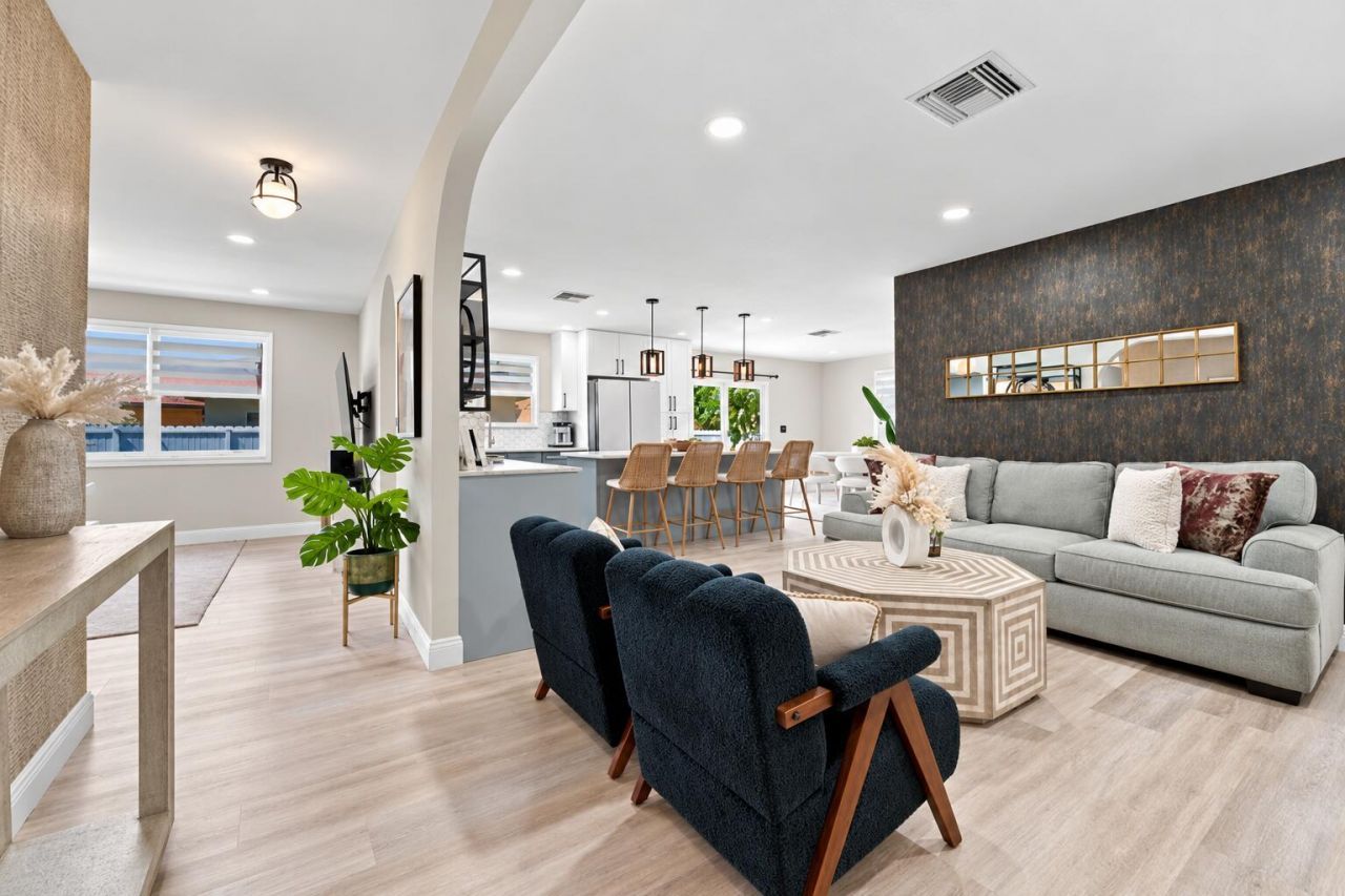 1409 Richard Lane, Lake Worth Beach, FL 33460 Photo