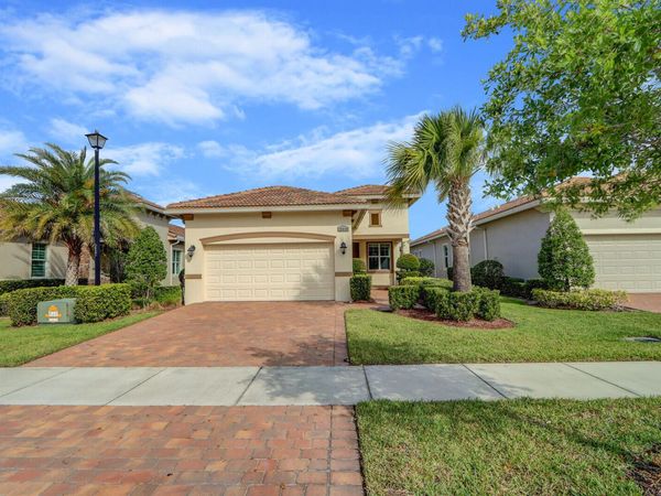 20040 SW CASERTA Way, Port St. Lucie, FL 34986