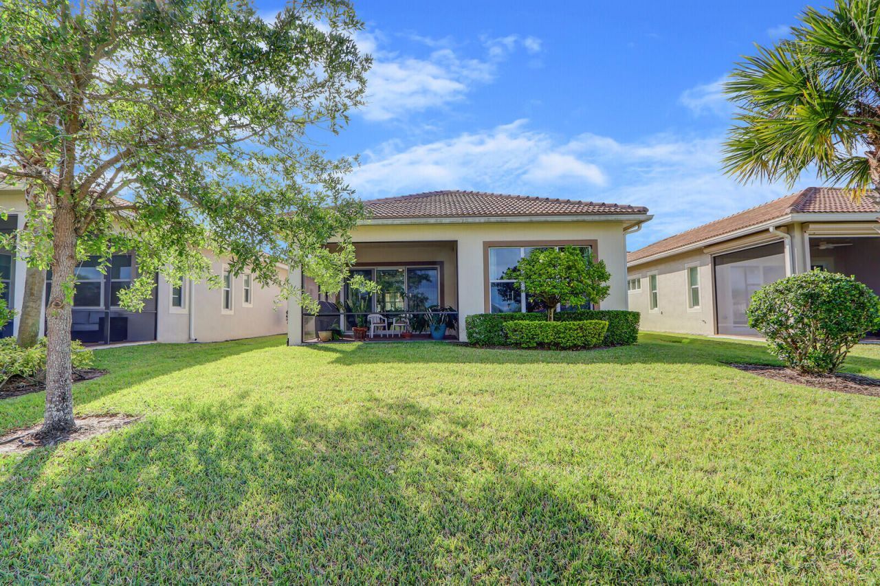 20040 SW Caserta Way, Port Saint Lucie, FL 34986 Photo