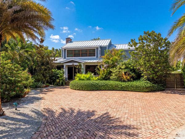613 S Lakeside Drive, Lake Worth Beach, FL 33460