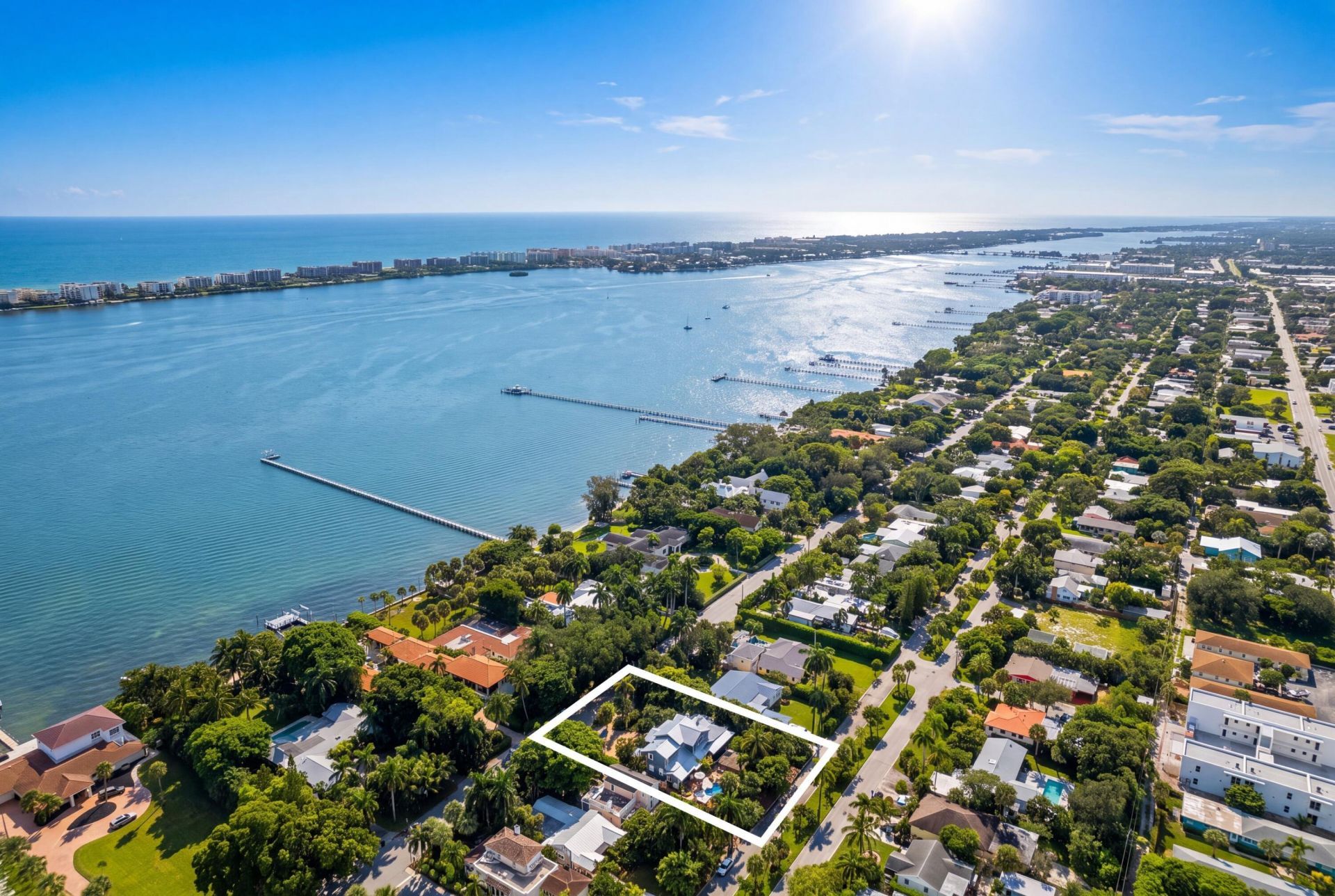 613 S Lakeside Drive, Lake Worth Beach, FL 33460 Photo