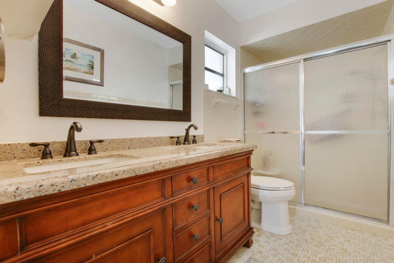 1210 SW 26th Avenue, Boynton Beach, FL 33426 Photo