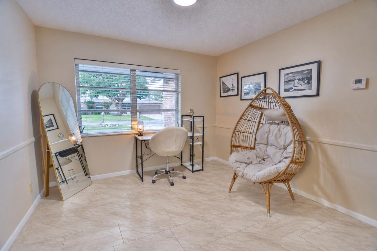 1210 SW 26th Avenue, Boynton Beach, FL 33426 Photo