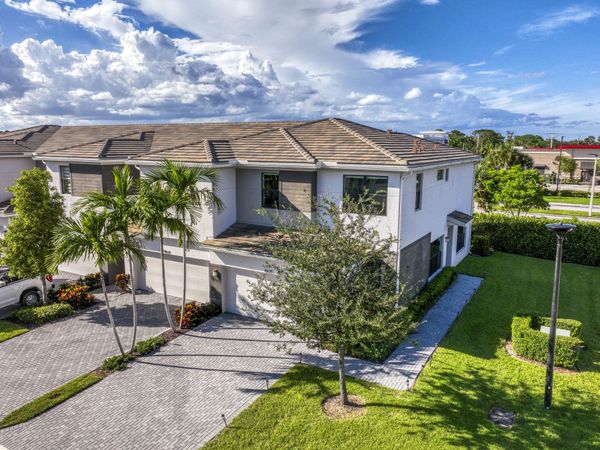 8635 Antarus Drive, Lake Worth, FL 33467