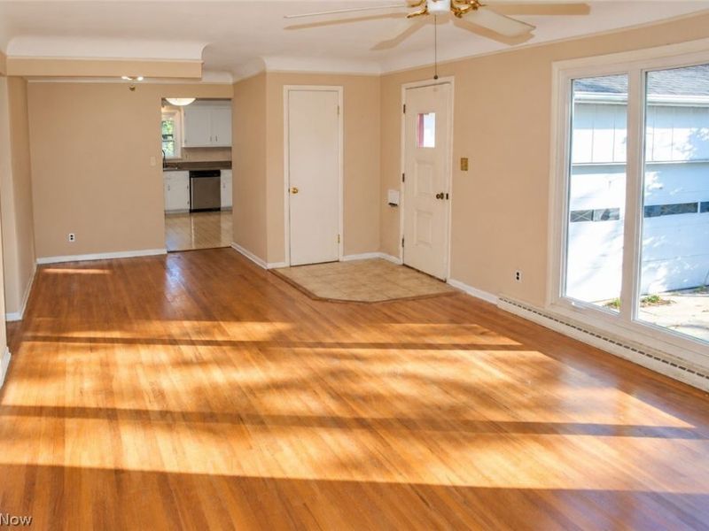 1974 Brookdale Road, Richmond Heights, OH 44143 Photo 8