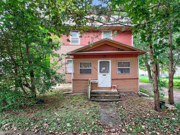1206 Sheldon Street, Jackson, MI 49203