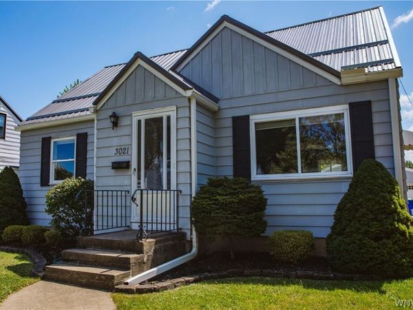 3021 Kirschner Parkway , Hamburg, NY 14075