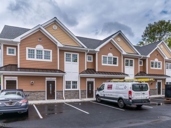 277 Lanza Ave, Unit 6, Garfield, NJ 07026