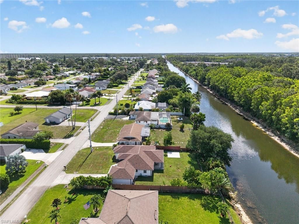 4572 32nd Ave Sw, Naples, FL 34116 Photo