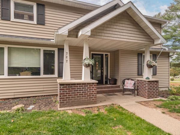 727 Myrtle Street, Reedsburg, WI 53959