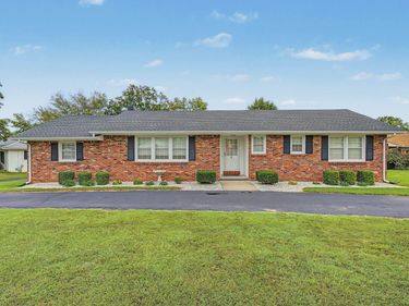 1144 Rodes Drive, Bowling Green, KY 42104