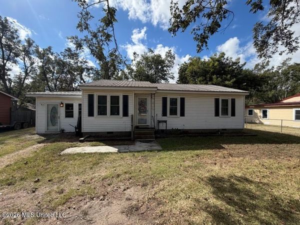 365 3rd Street, Crowder, MS 38622