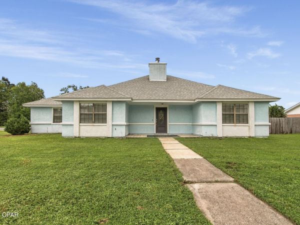 2201 Pentland Road, Lynn Haven, FL 32444