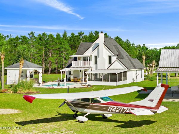5120 Airpark Boulevard, Chipley, FL 32428