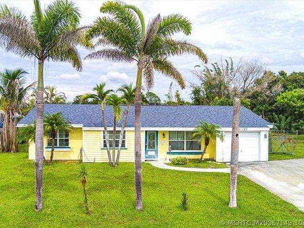 1357 SE Oakmont Lane SE, Port St Lucie, FL 34952