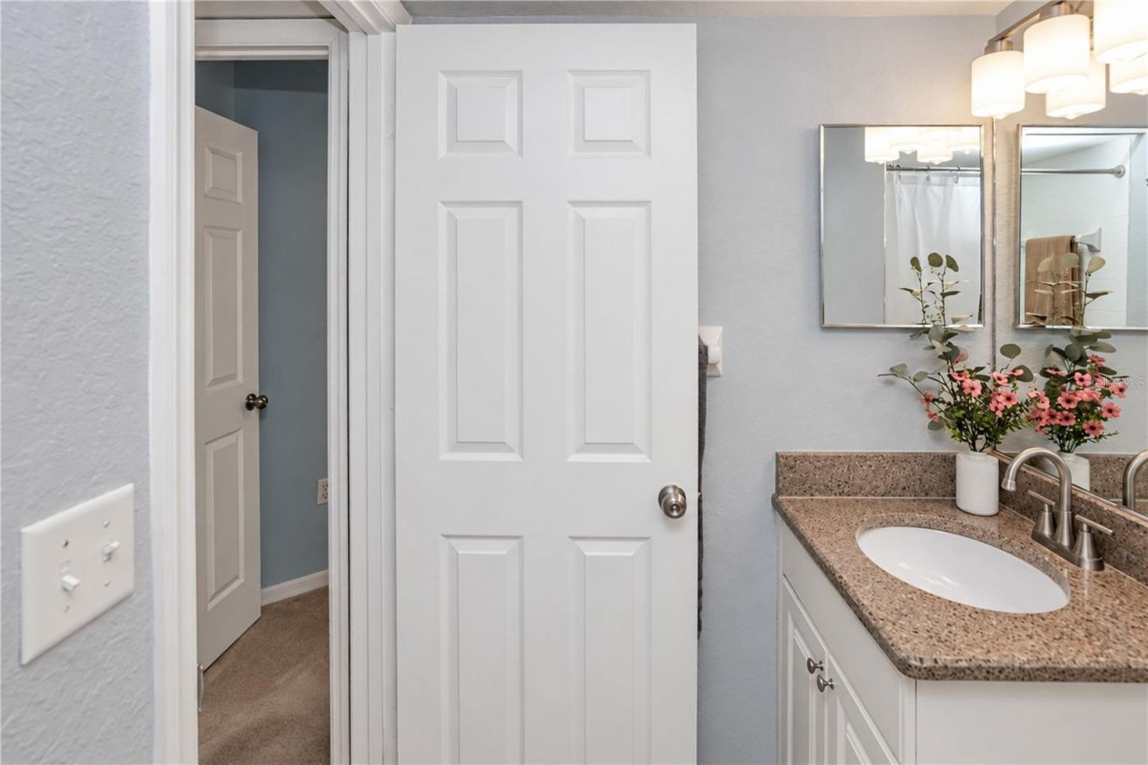 8389 Wingate Drive, Unit 2320, Sarasota, FL 34238 Photo
