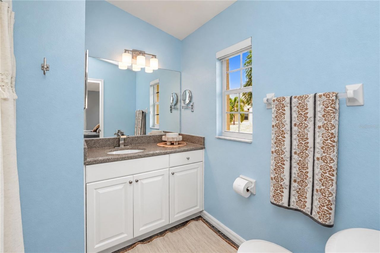 8389 Wingate Drive, Unit 2320, Sarasota, FL 34238 Photo