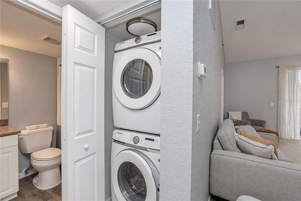 8389 Wingate Drive, Unit 2320, Sarasota, FL 34238 Photo