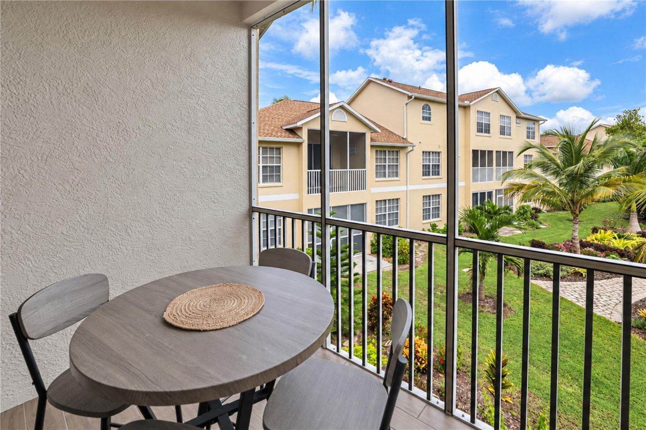 8389 Wingate Drive, Unit 2320, Sarasota, FL 34238 Photo