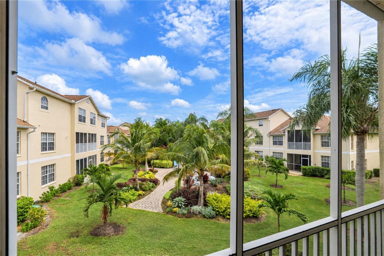 8389 Wingate Drive, Unit 2320, Sarasota, FL 34238 Photo