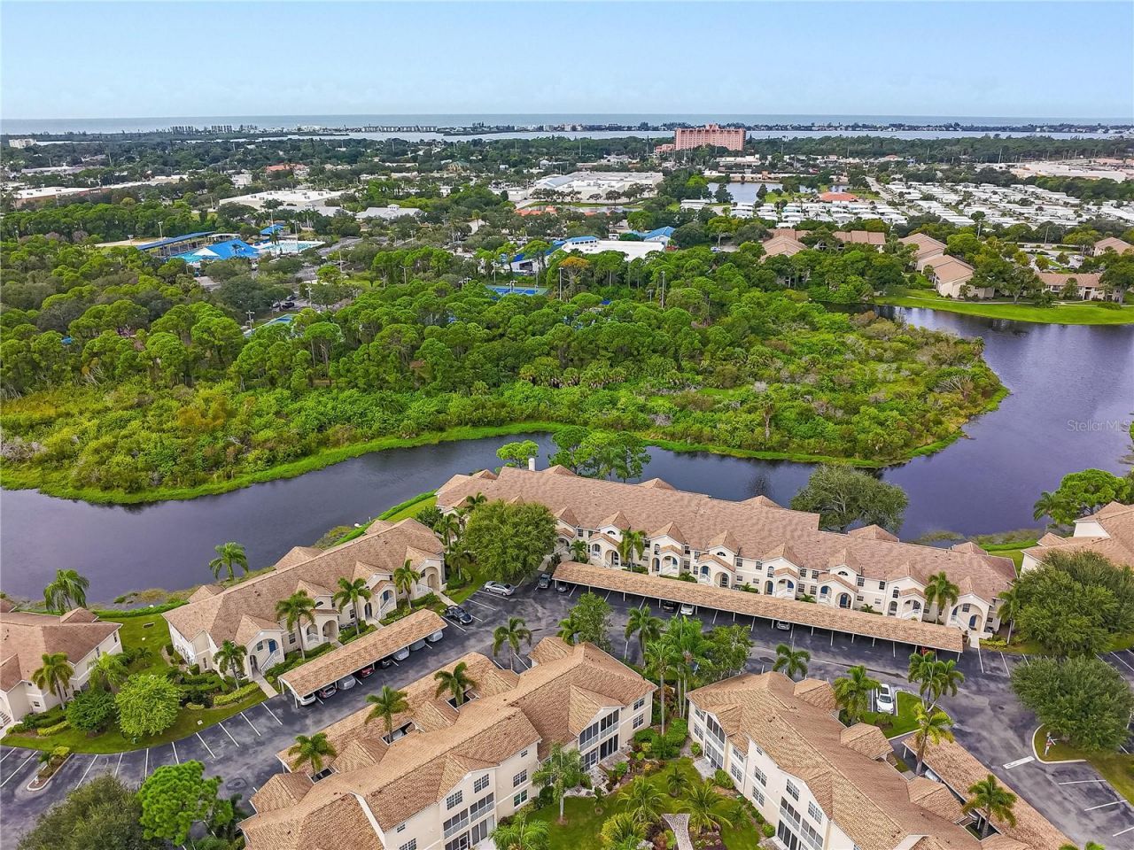 8389 Wingate Drive, Unit 2320, Sarasota, FL 34238 Photo