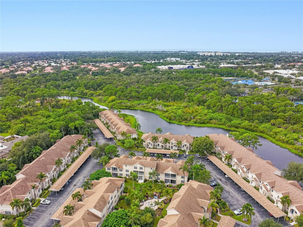 8389 Wingate Drive, Unit 2320, Sarasota, FL 34238 Photo