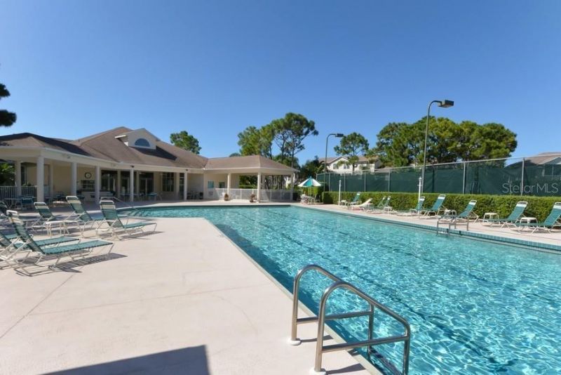 8389 Wingate Drive, Unit 2320, Sarasota, FL 34238 Photo