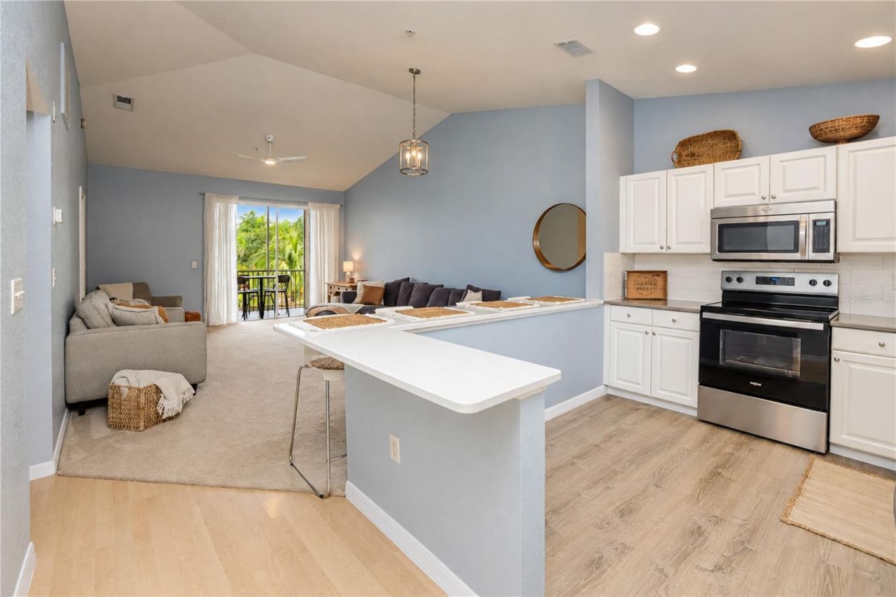 8389 Wingate Drive, Unit 2320, Sarasota, FL 34238 Photo