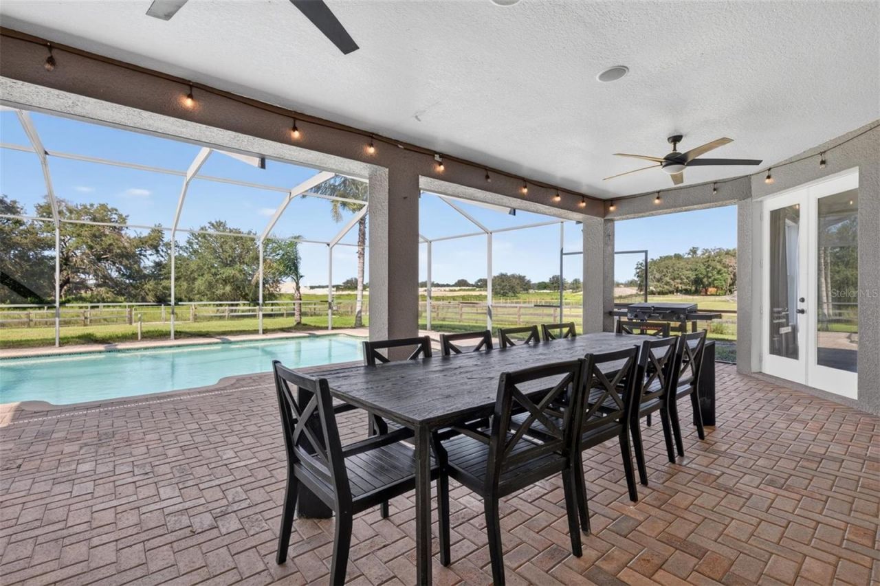 15818 Mahoney Drive, Spring Hill, FL 34610 Photo
