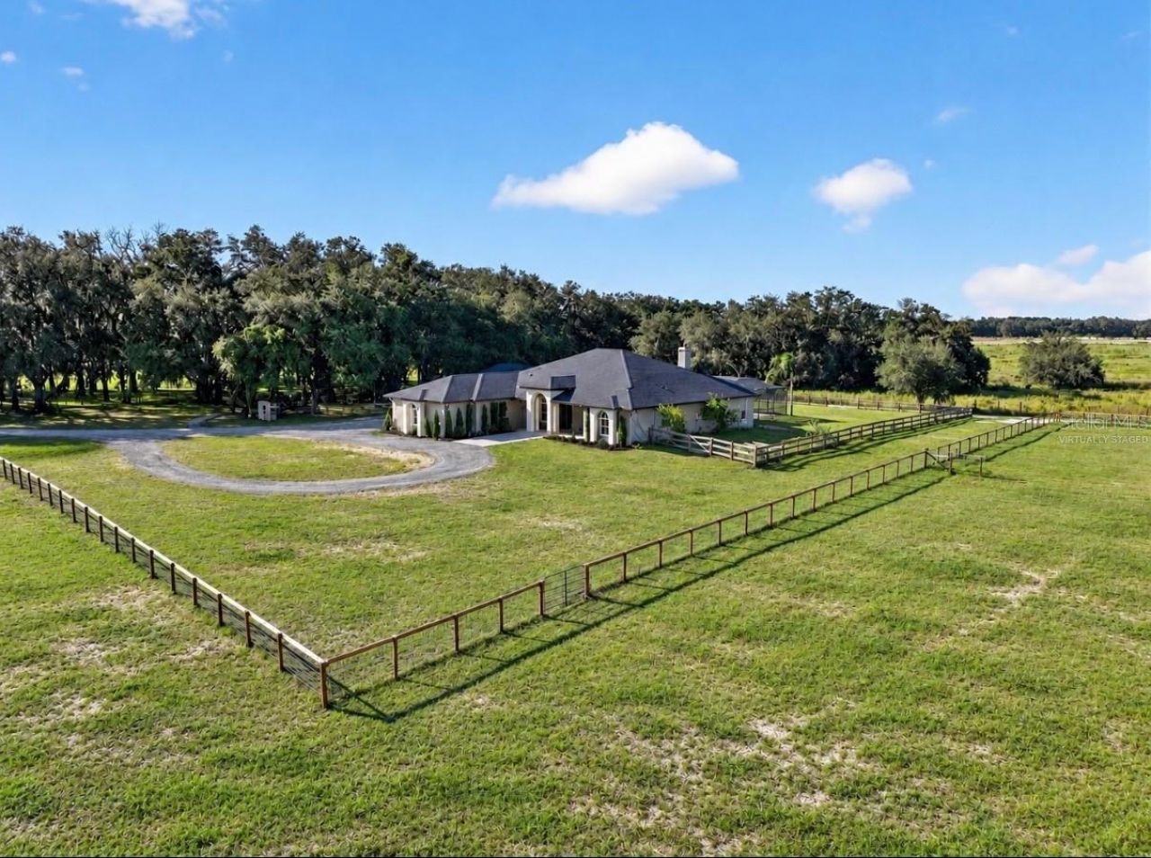 15818 Mahoney Drive, Spring Hill, FL 34610 Photo