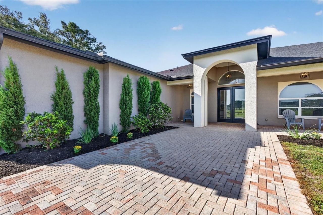 15818 Mahoney Drive, Spring Hill, FL 34610 Photo