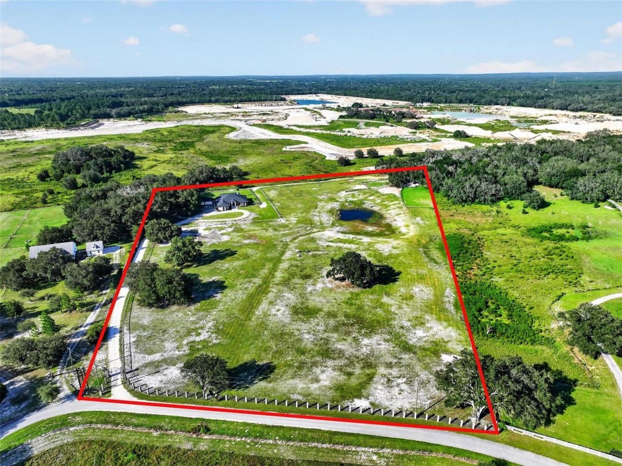 15818 Mahoney Drive, Spring Hill, FL 34610 Photo
