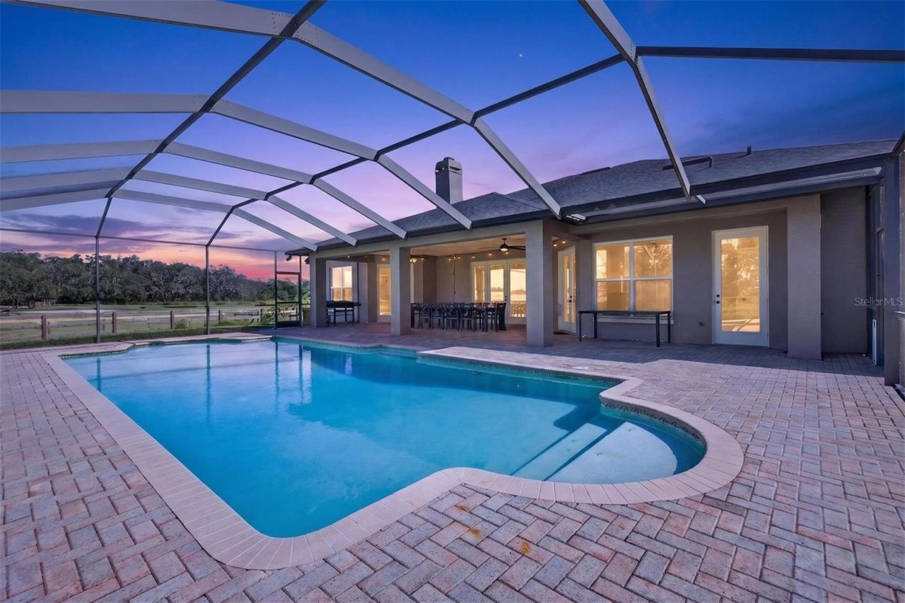 15818 Mahoney Drive, Spring Hill, FL 34610 Photo