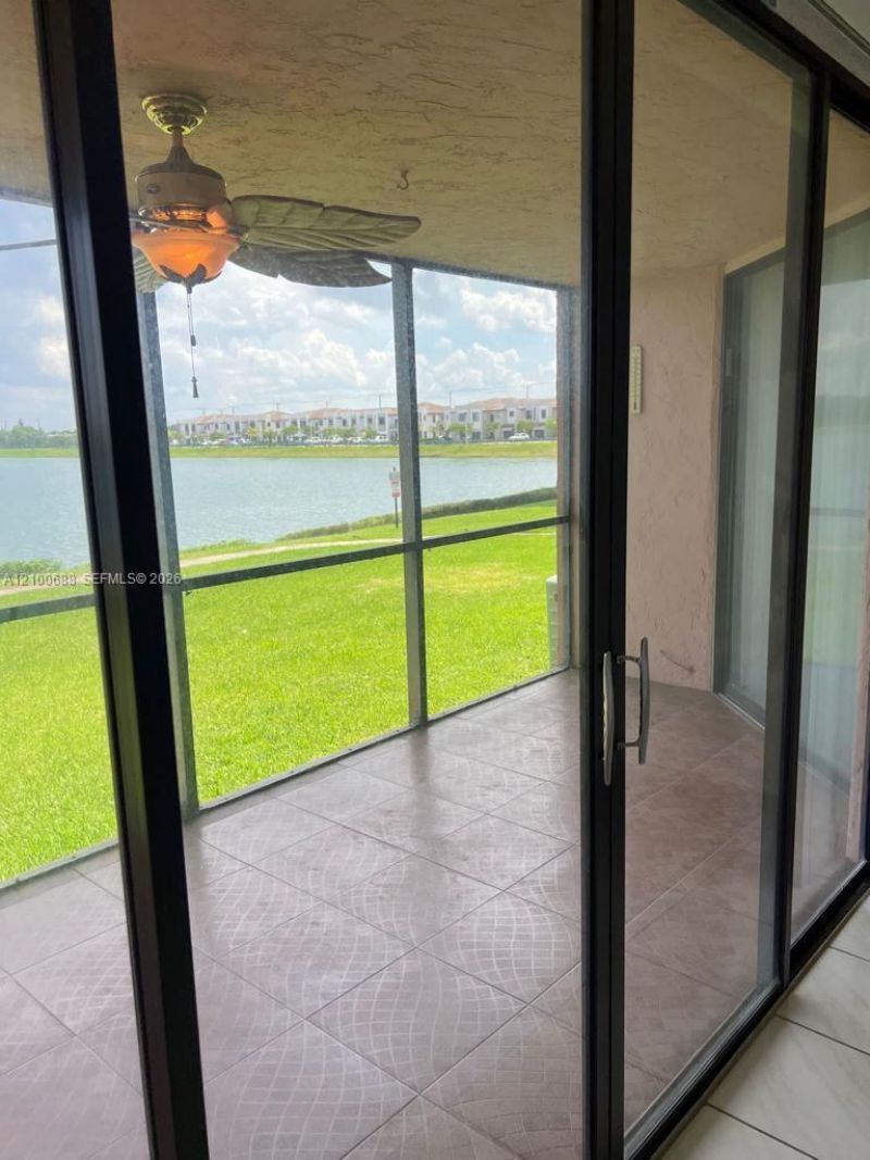 20850 San Simeon Way , Unit 106-5, Miami, FL 33179 Photo
