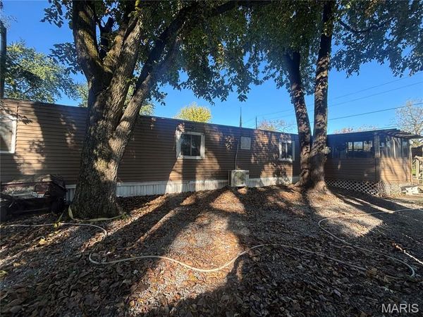 2009 Irwin Street, Hannibal, MO 63401