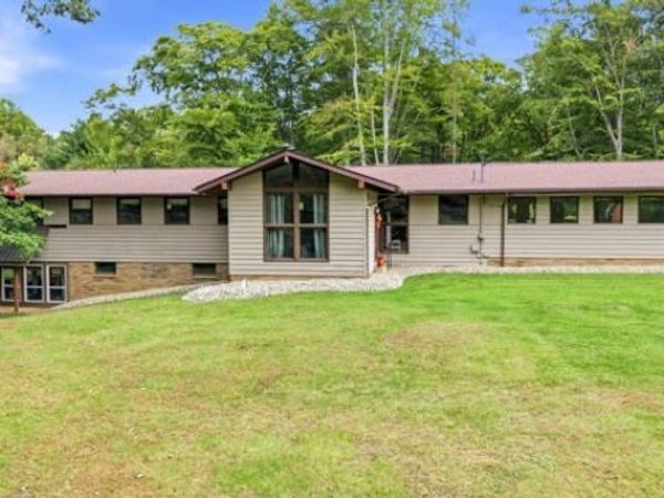 2819 Cadwallader Sonk Road , Cortland, OH 44410