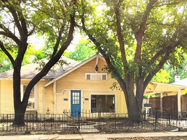 516 & 518 S Glasgow Drive, Dallas, TX 75223