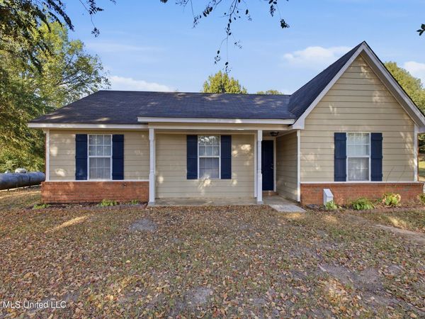 10120 Fox Gate Drive, Hernando, MS 38632