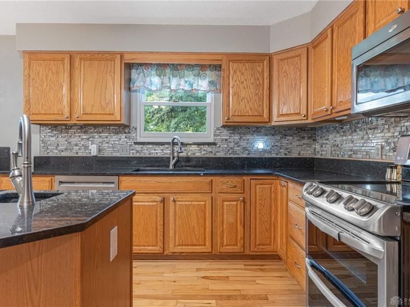 834 Willowbrook Drive, Monroe, OH 45050 Photo 13