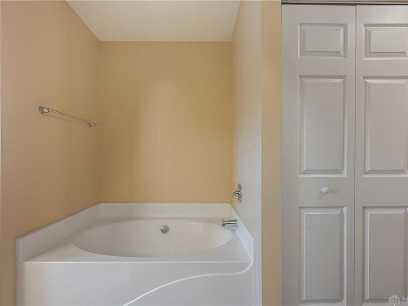 834 Willowbrook Drive, Monroe, OH 45050 Photo 28