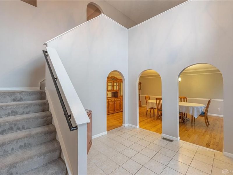 834 Willowbrook Drive, Monroe, OH 45050 Photo 3