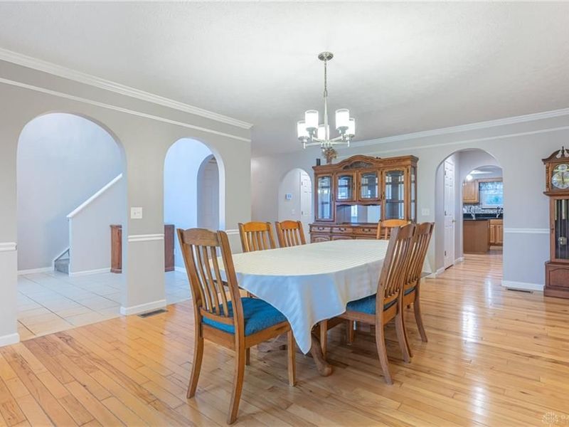 834 Willowbrook Drive, Monroe, OH 45050 Photo 5