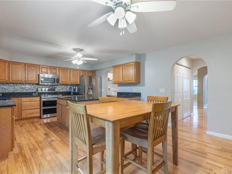 834 Willowbrook Drive, Monroe, OH 45050 Photo 7