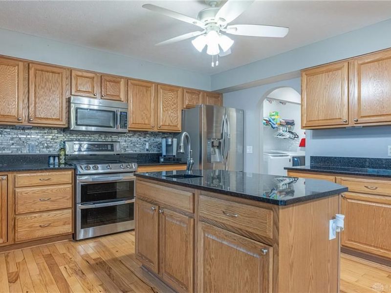 834 Willowbrook Drive, Monroe, OH 45050 Photo 8