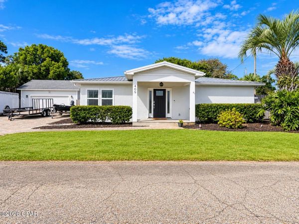409 Riviera Drive , Panama City Beach, FL 32413