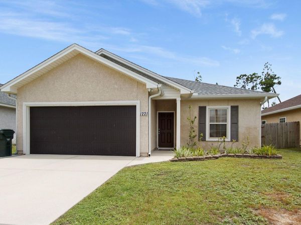 1221 E 26th Street , Lynn Haven, FL 32444