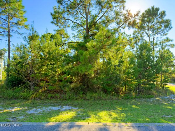 213 Stingray Lane , Port St Joe, FL 32456