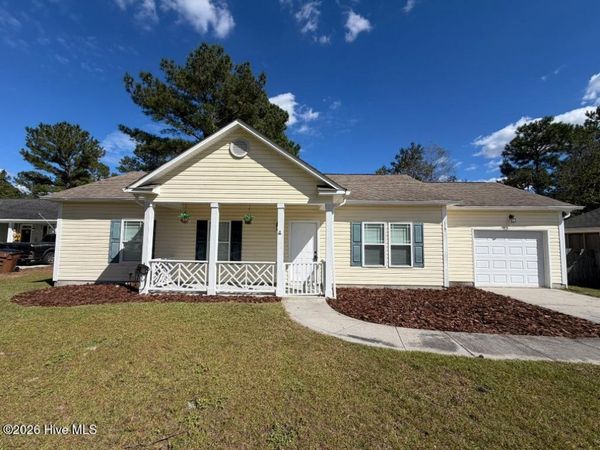 117 Boysenberry Fields Road, Maple Hill, NC 28454